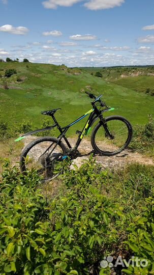 Велосипед GT avalanche elite 2019