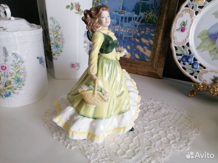 Статуэтка royal doulton фарфор Англия винтаж