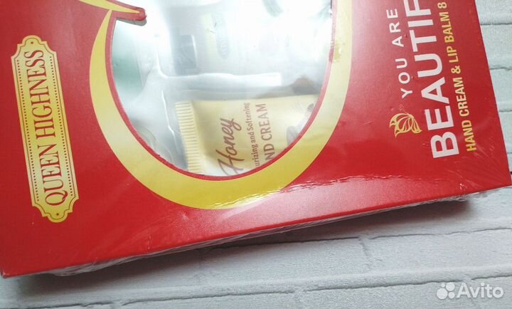 Подарочный набор: крема для рук, бальзамы для губ