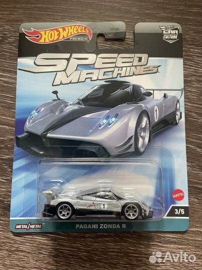 Hot wheels premium