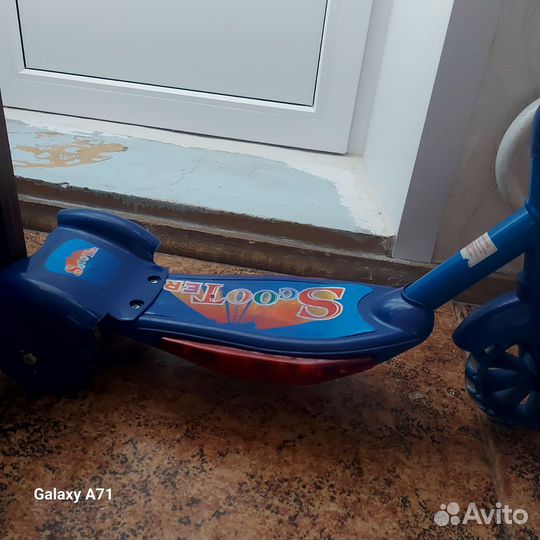 Самокат для малышей