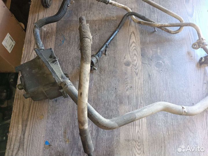 Трубки Гура 1.8 Фольксваген Бора Гольф 4