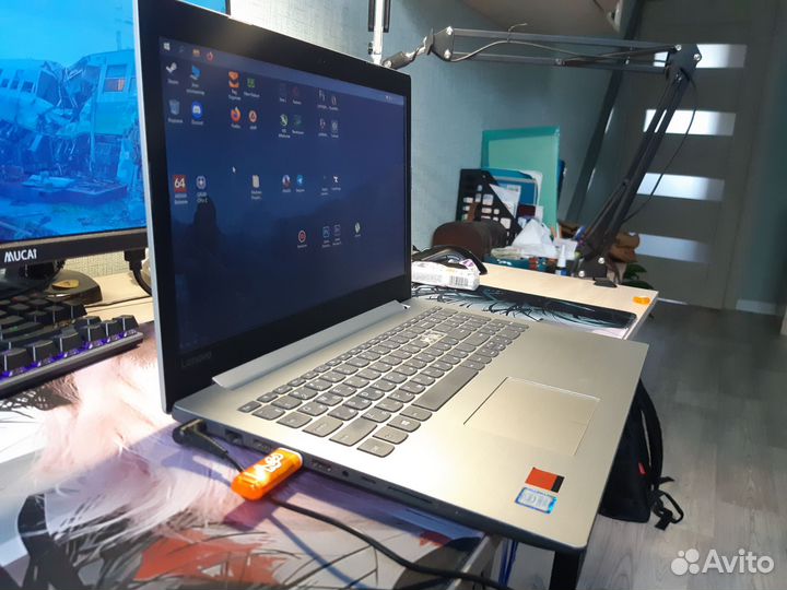 Ноутбук lenovo