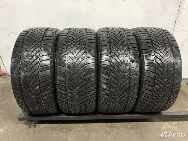 Goodyear UltraGrip Ice 2 245/40 R18 97T