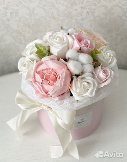 Букеты из неувядающих мыльных роз