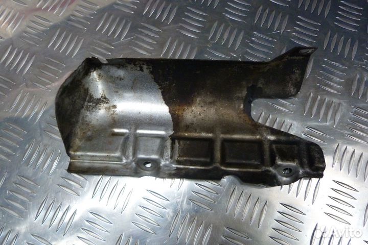 Тепловой экран Audi A6 С5 ALF 2.4