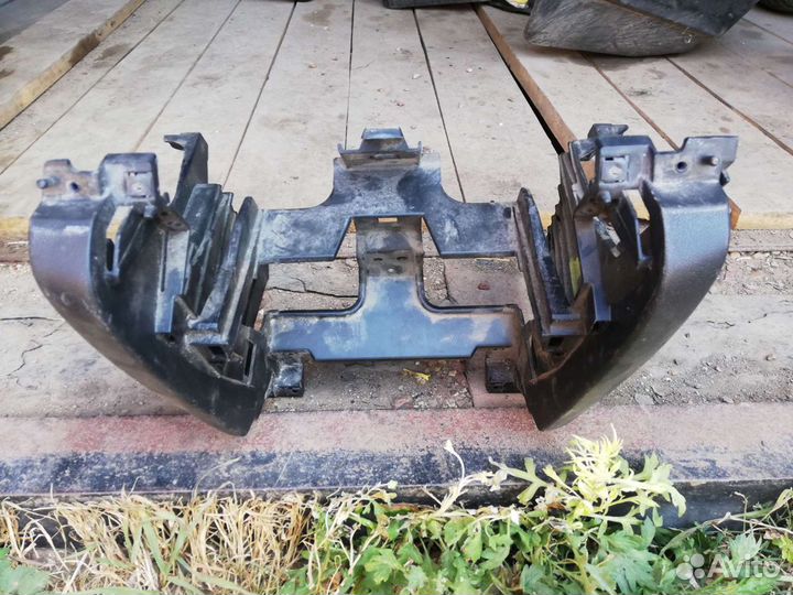 Консоль под магнитолу магнитолу Мазда 3