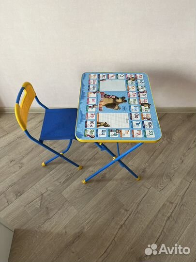 Стол детский со стулом