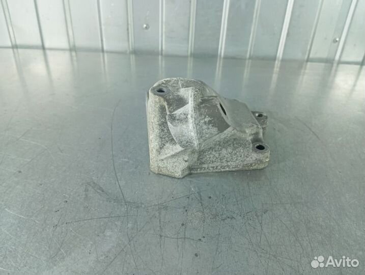 Кронштейн двигателя Mercedes Ml W164 M272 3.5I