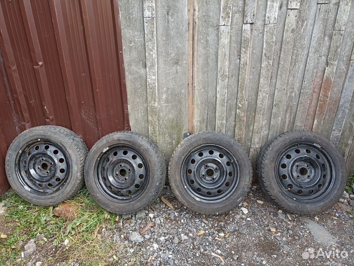 Продам комплект колес на Солярис