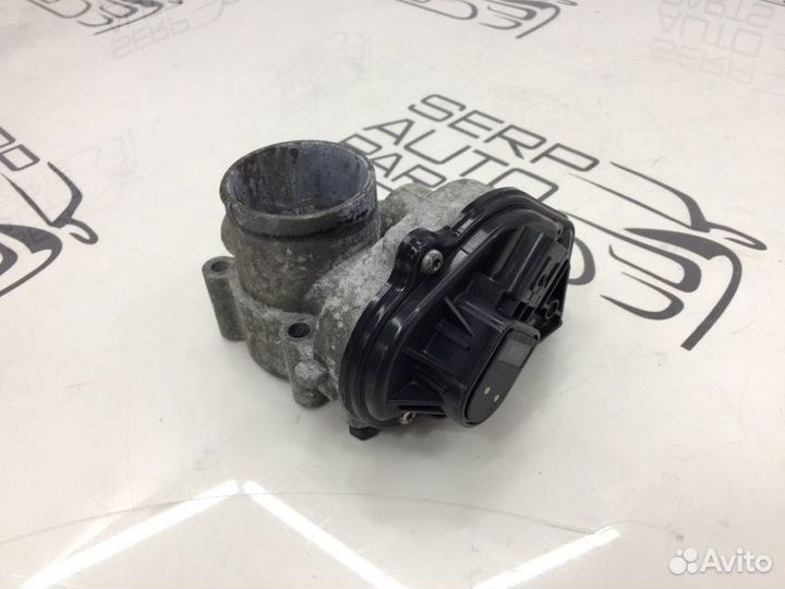 Дроссельная заслонка Ford Focus 2 CB4 2010