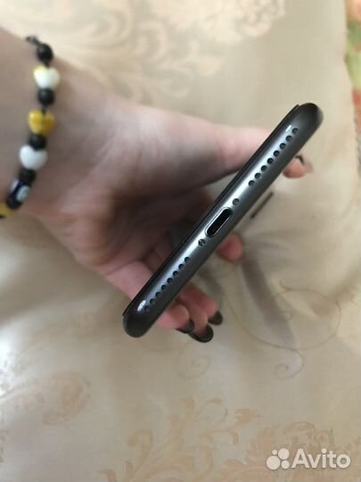 Телефон iPhone 8 plus идеал