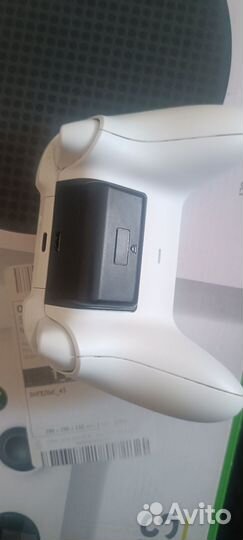 Игровая приставка Xbox series s