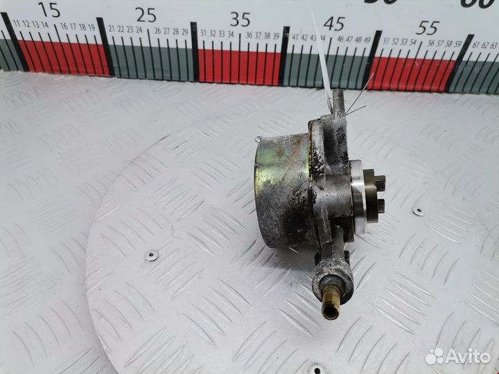 Насос вакуумный Peugeot 807 2004