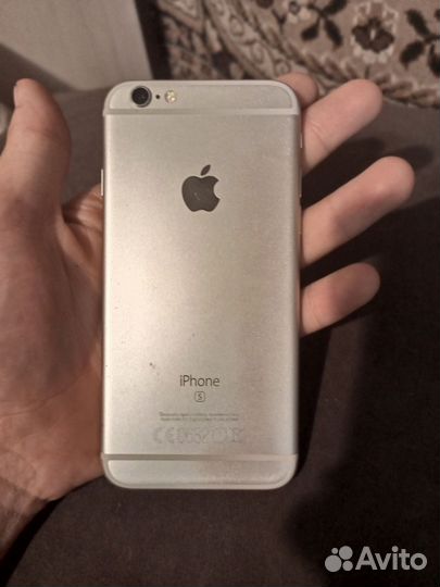Телефон iPhone 6s