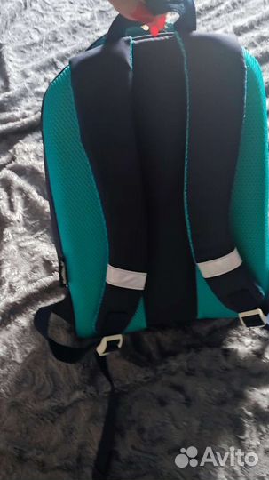 Школьный рюкзак