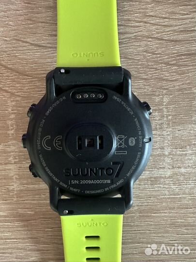 Smart watch suunto 7