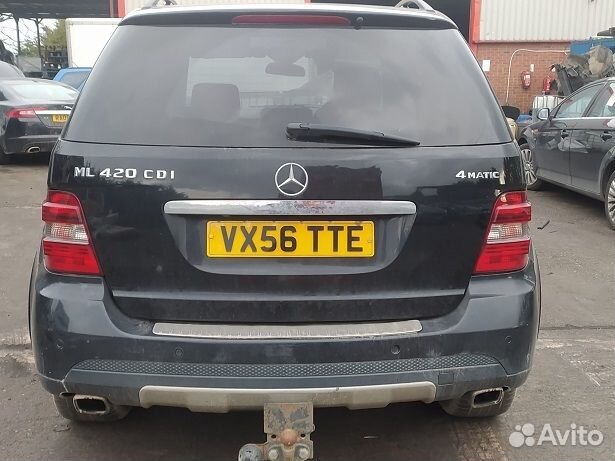 Коллектор впускной Mercedes-Benz M-Class