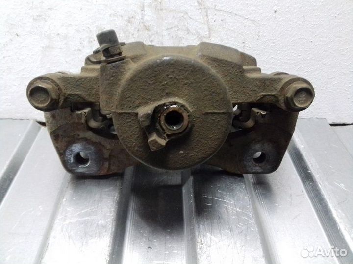 Суппорт передний передний левый Opel Astra J