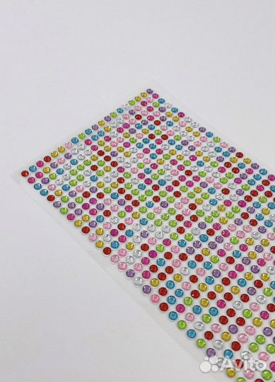 Стразы самоклеющиеся