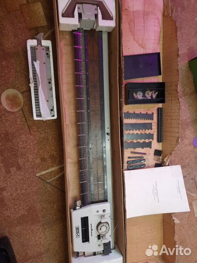 Вязальная машина Нева 6