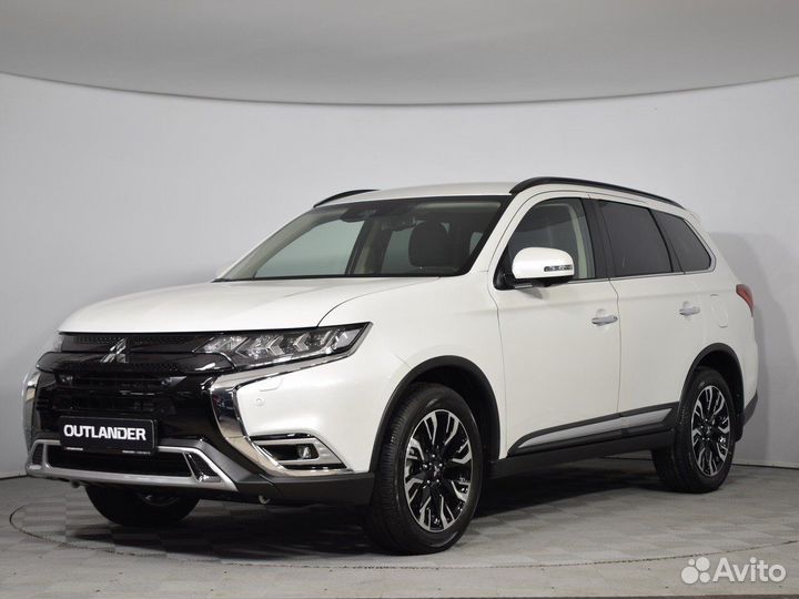 Mitsubishi Outlander 2 CVT, 2022