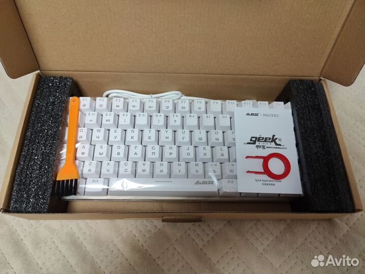 Игровая механическая клавиатура Ajazz Ak33 (white)