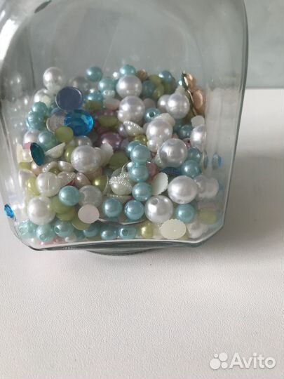 Бумажные цветы, полубусины