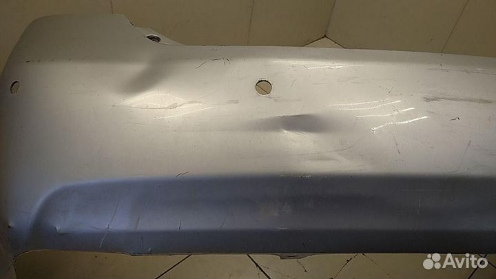 Бампер задний Toyota Camry