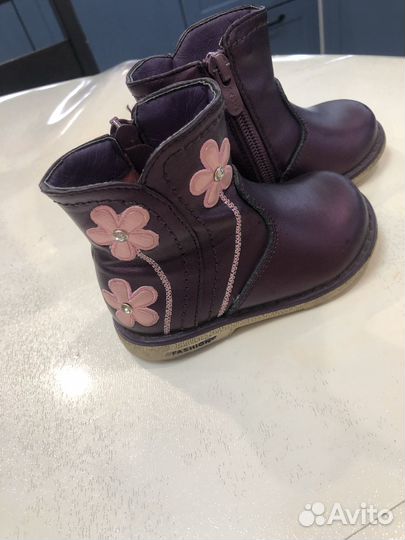 Ботинки детские на девочку