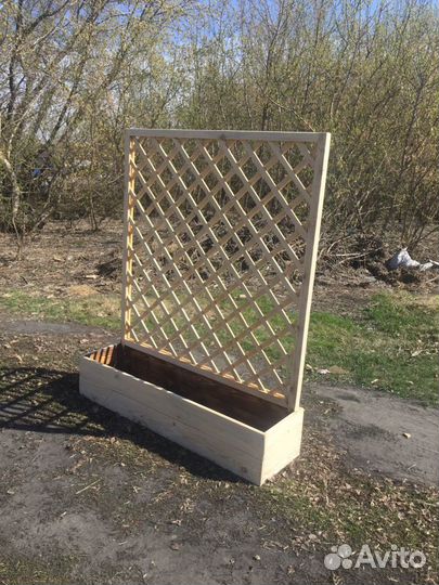 Шпалера деревянная
