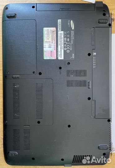 Samsung R525
