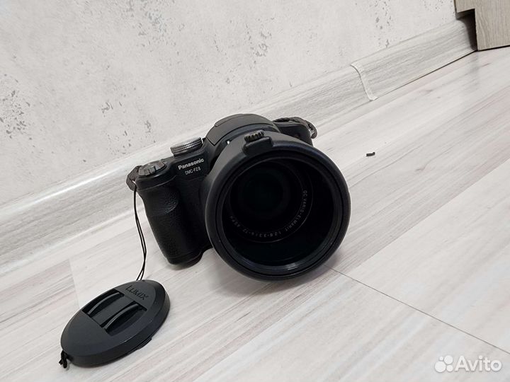 Фотоаппарат panasonic lumix на запчасти+сумка