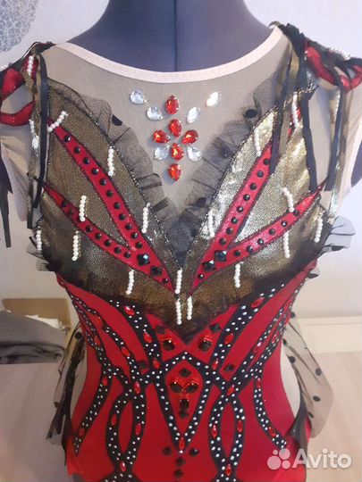 Гимнастический купальник 38-42