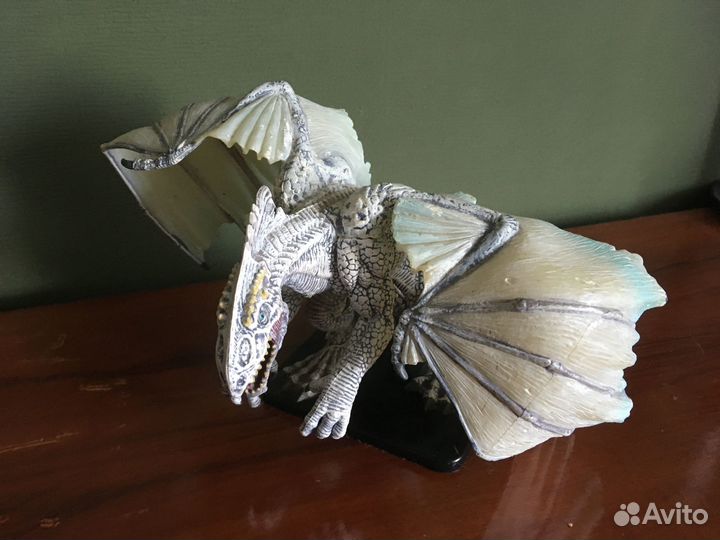 Icingdeath, Gargantuan White Dragon