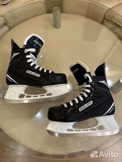 Хоккейные коньки Bauer supreme S140 размер 38.5