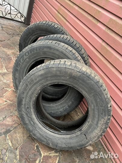 КАМА Kама-233 235/70 R16 50B