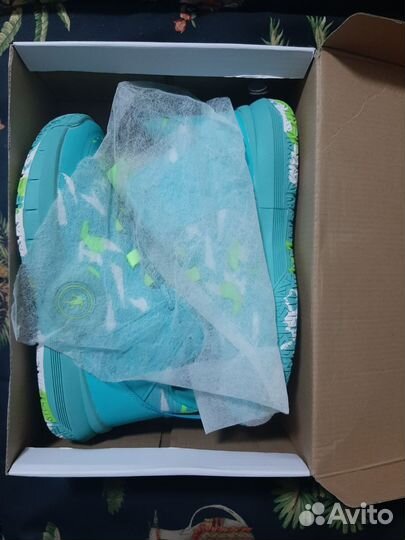 Баскетбольные кроссовки(унисекс)