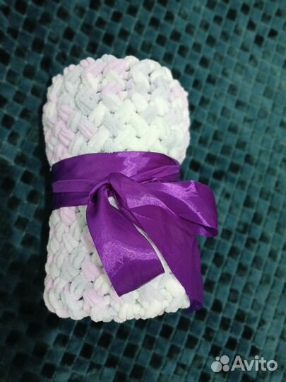 Пледы и покрывало