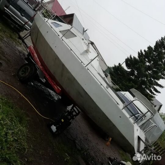 Яхта 