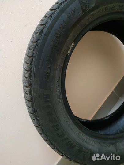 Michelin Pilot Alpin 5 SUV 225/60 R17