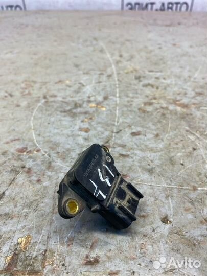 Датчик абсолютного давления Lr Range Rover Vogue