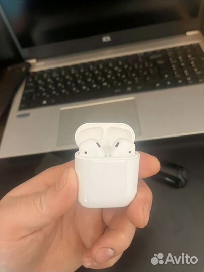 Беспроводные наушники