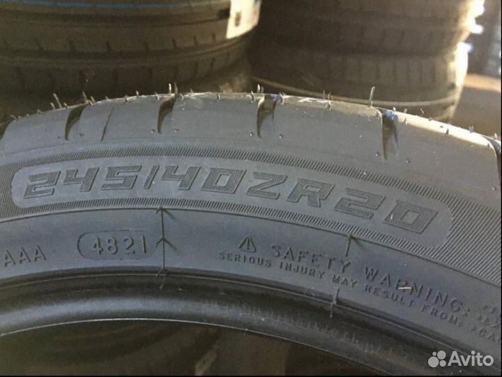 Windforce Catchfors UHP 245/40 R20 99W