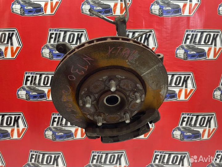 Ступица передняя правая Nissan X-Trail NT30 QR20DE