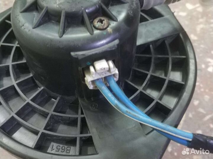 Вентилятор отопителя mitsubishi