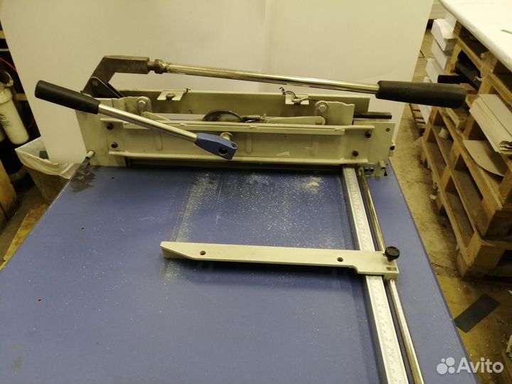 Резак гильотинный для цифры