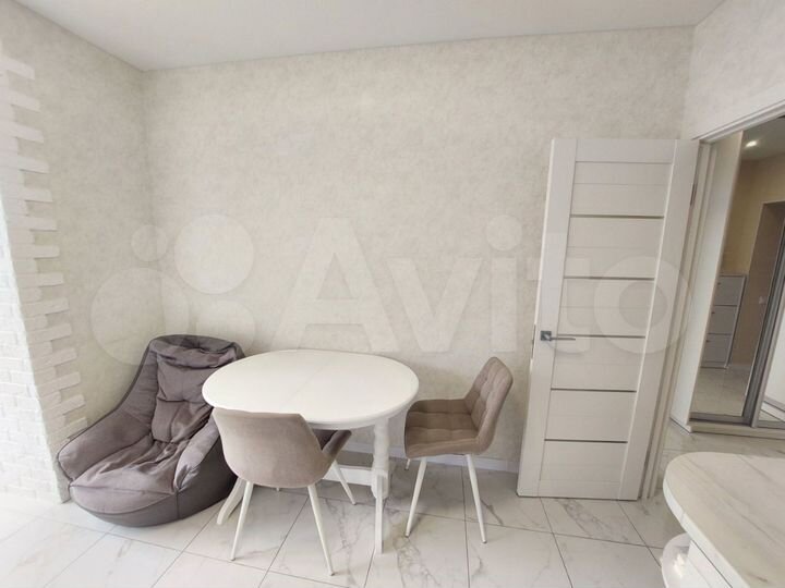 Комната 13,6 м² в 2-к., 3/5 эт.