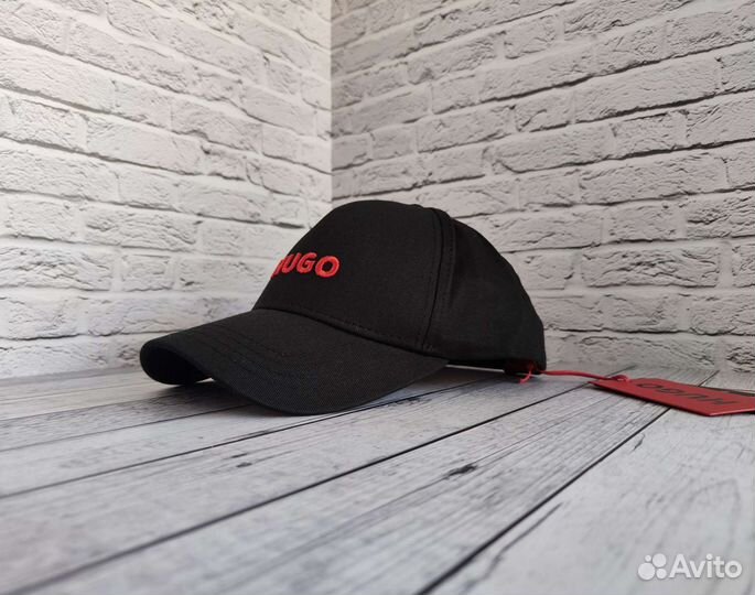 Hugo Boss новая мужская бейсболка оригинал