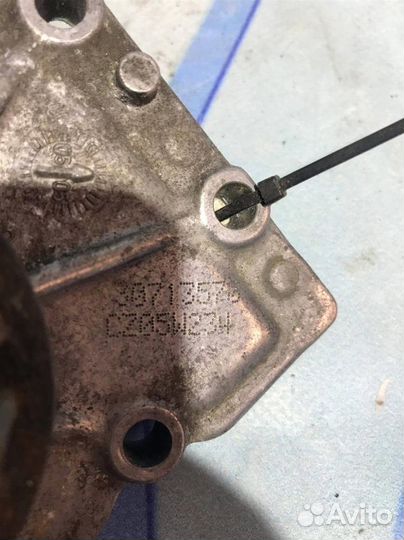 Помпа 30713570